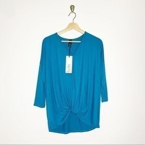 Bobi Los Angeles Twist Front Top